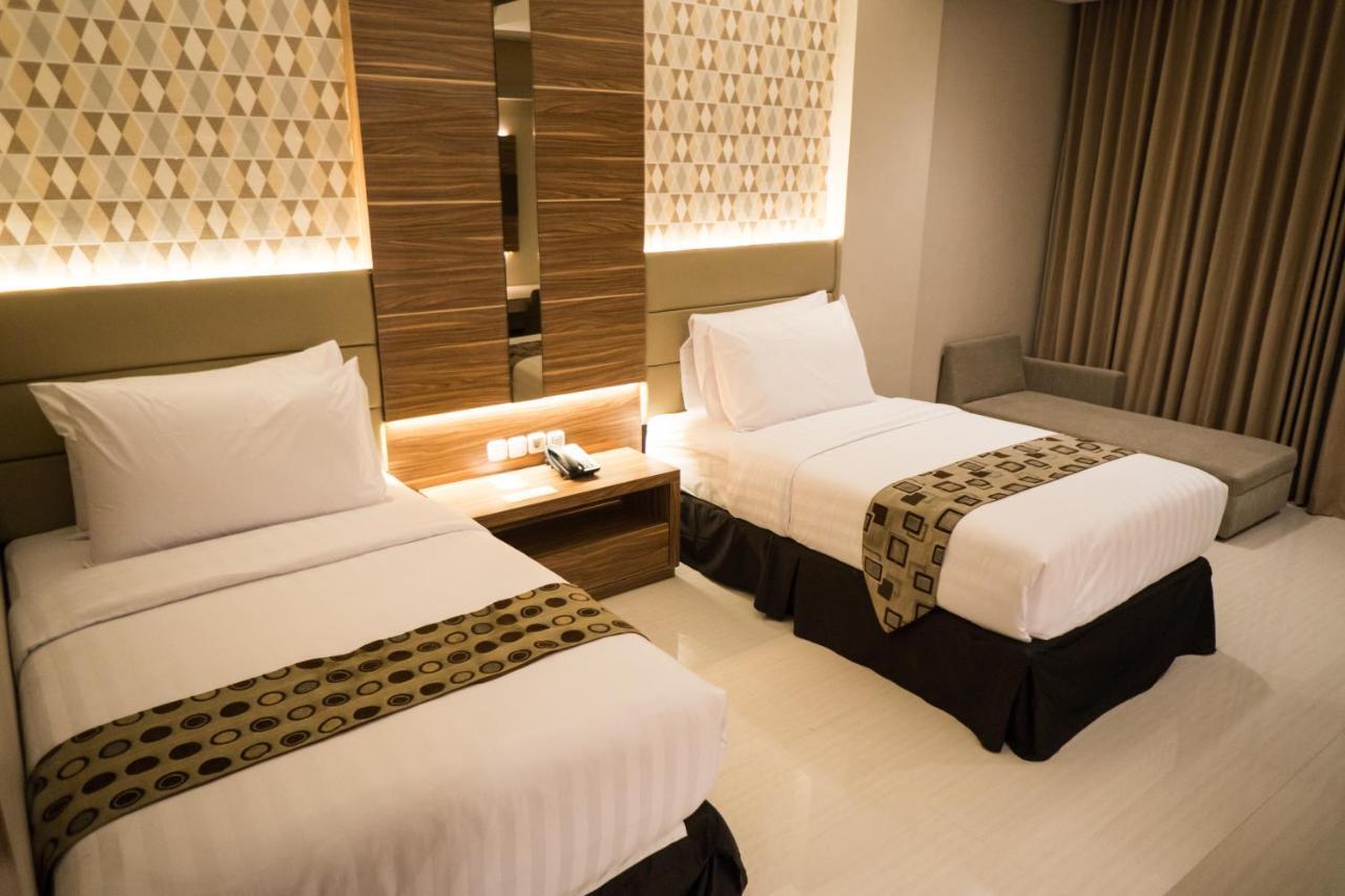 Novena Hotel Bandung Лембанг Экстерьер фото
